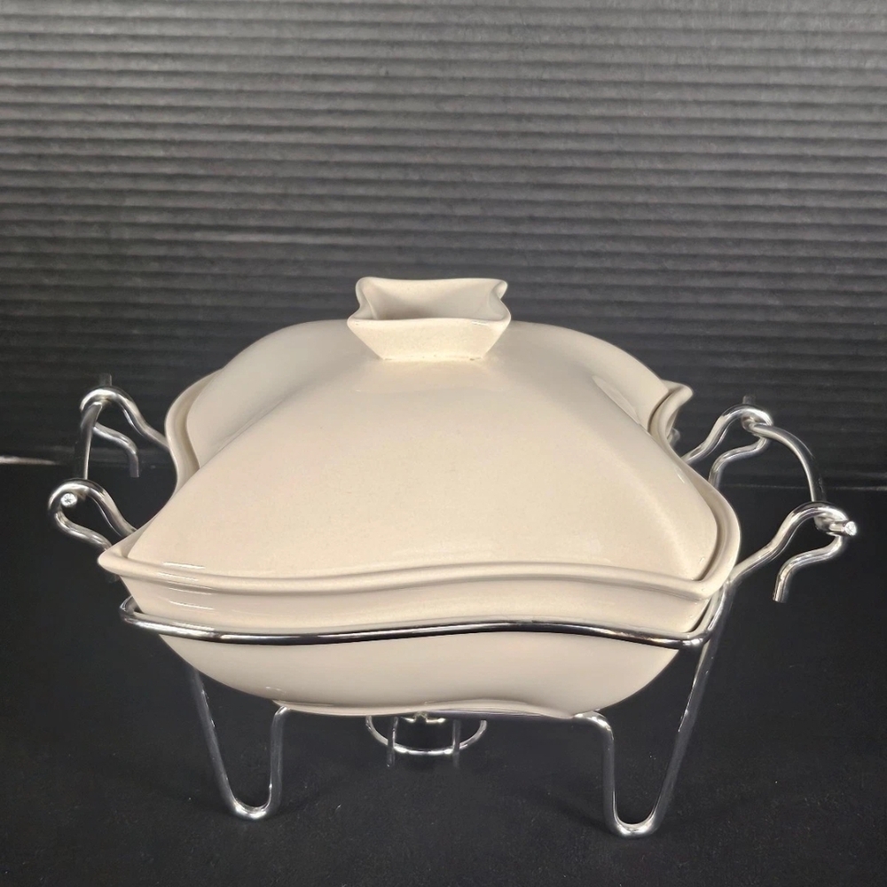 Sienna White Ceramic Lidded Casserole Dish, Chrome Warmer Stand